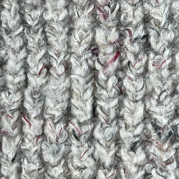 Free People Turtle Neck Cream Color Tinged of Blue Red Threads Sweater. Size S/P - Picture 9 of 9